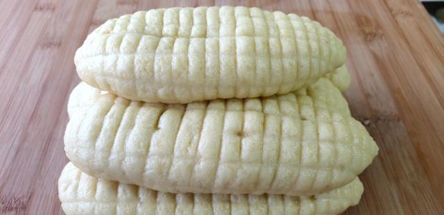 多吃粗粮有益健康,一款提升玉米面口感的做法,吃上你就知道了休闲区蓝鸢梦想 - Www.slyday.coM 多吃粗粮有益健康,一款提升玉米面口感的做法,吃上你就知道了休闲区蓝鸢梦想 - Www.slyday.coM