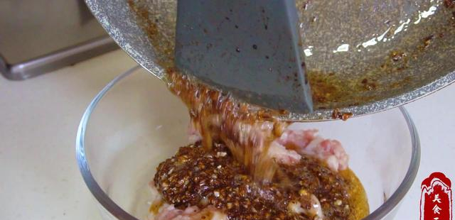 爱吃土家风味烙饼,千万不要错过这公婆饼,皮软馅香越吃越过瘾休闲区蓝鸢梦想 - Www.slyday.coM 爱吃土家风味烙饼,千万不要错过这公婆饼,皮软馅香越吃越过瘾休闲区蓝鸢梦想 - Www.slyday.coM