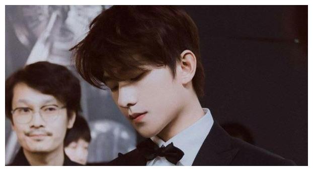 肖战与杨洋同框,果然真帅哥都是对比出来的