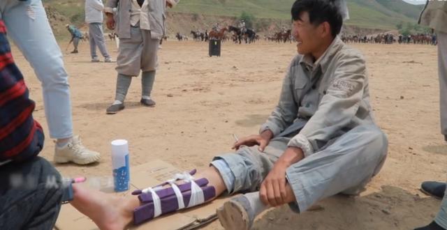 我和我的父辈票房破9亿!演员拍摄花絮曝光,敬业精神难能可贵?休闲区蓝鸢梦想 - Www.slyday.coM 我和我的父辈票房破9亿!演员拍摄花絮曝光,敬业精神难能可贵?休闲区蓝鸢梦想 - Www.slyday.coM