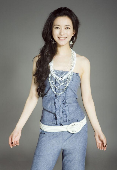 内地女演员刘敏生活照