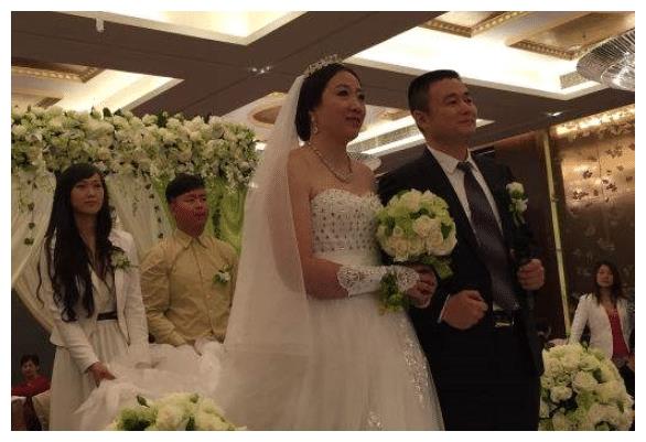 女排名将因拦网出色发球独特,终逆袭实现世界冠军梦|赖亚文|中国女排