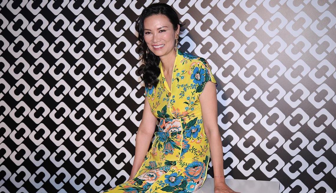 被众人称作有着"传奇人生"的邓文迪,虽然人们对她的评价褒贬不一,但却