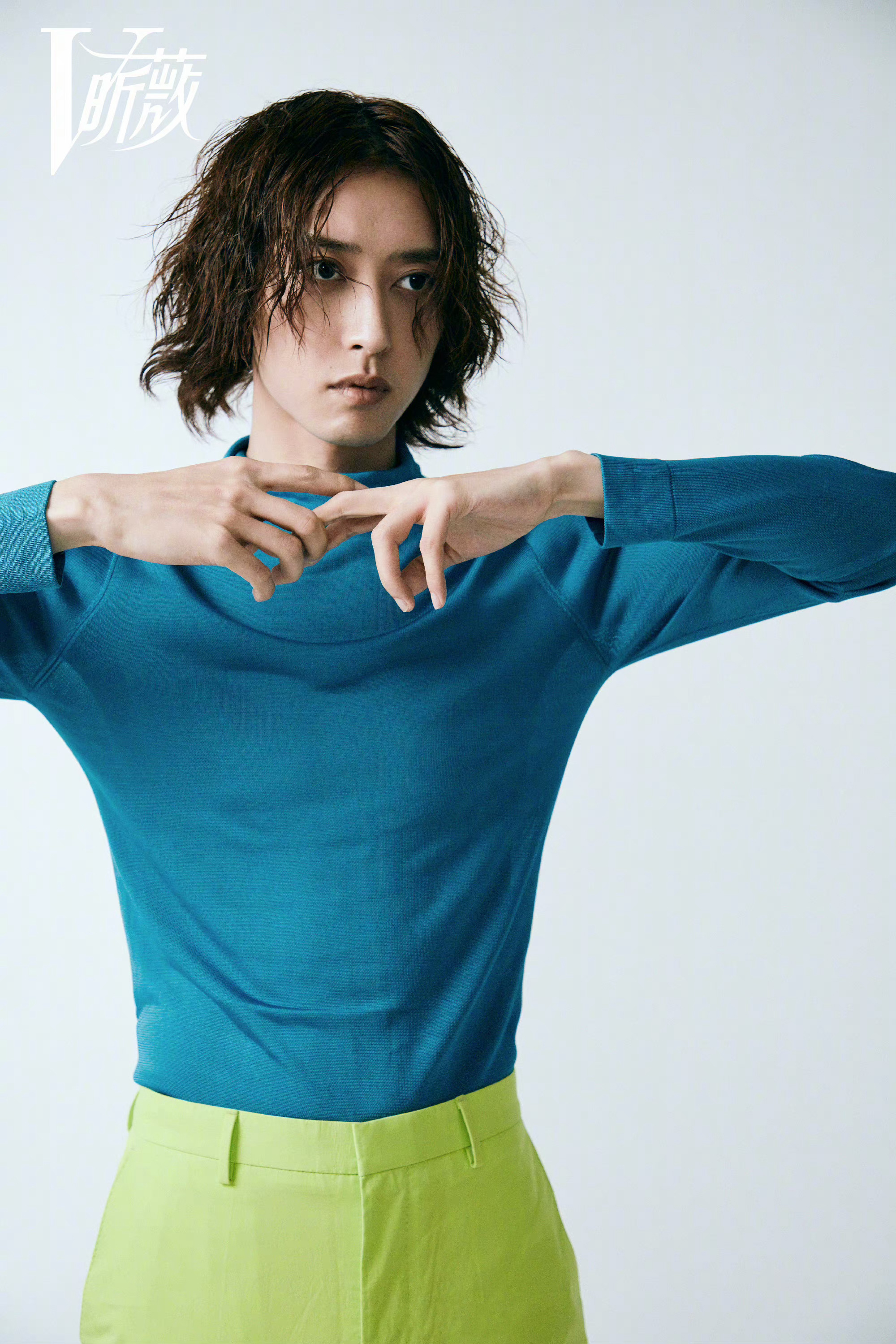 昕薇杂志2020年刘畅浪漫写真大片