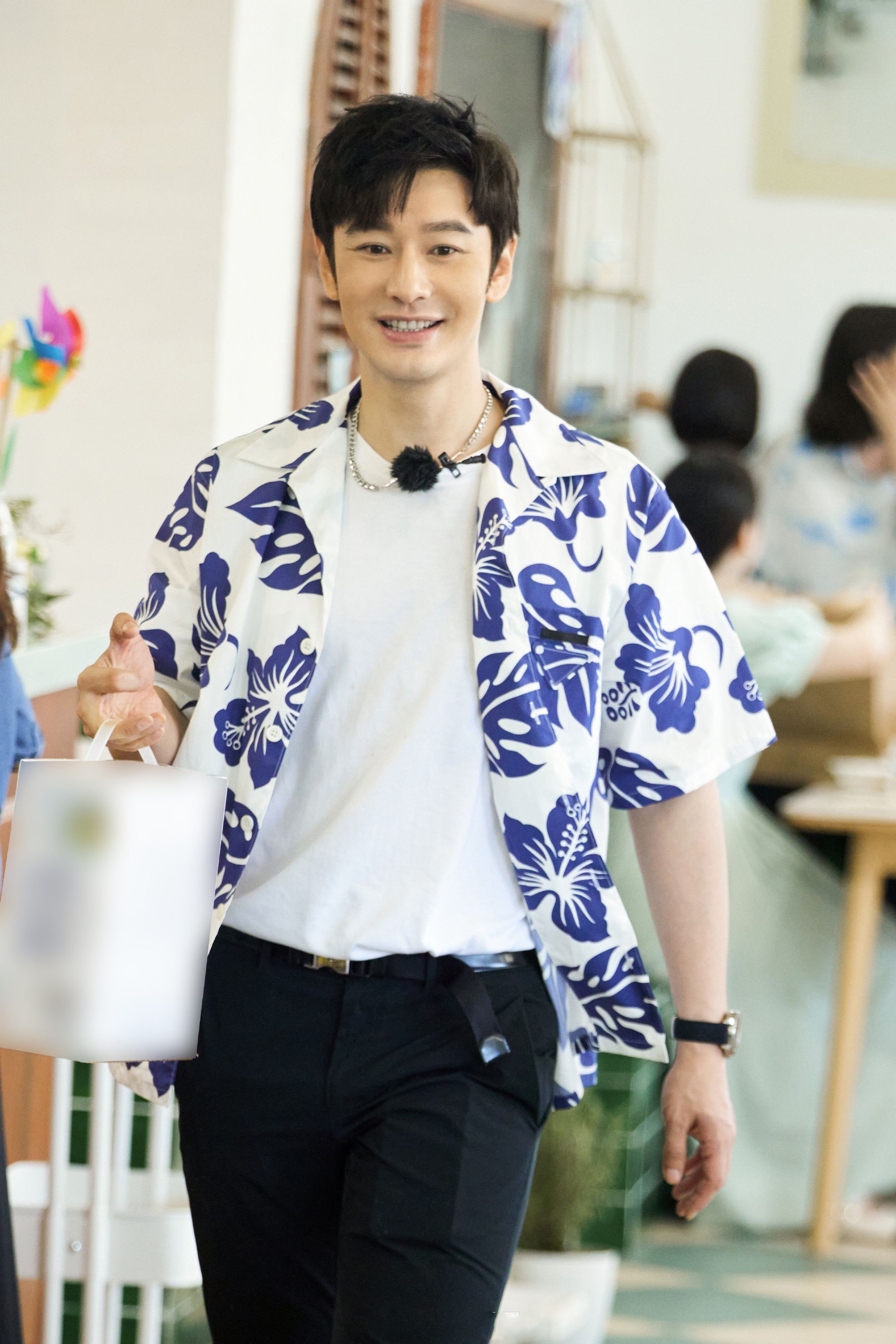 中餐厅黄晓明 新浪（移动端）