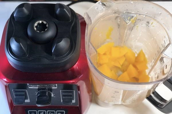 南瓜发糕自己在家就能做,好吃又营养,松软有弹性,不粘牙不塌陷休闲区蓝鸢梦想 - Www.slyday.coM 南瓜发糕自己在家就能做,好吃又营养,松软有弹性,不粘牙不塌陷休闲区蓝鸢梦想 - Www.slyday.coM