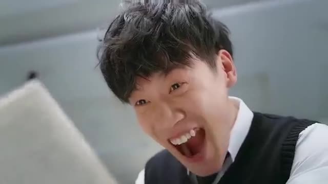 同学两亿岁宣墨的光速布局能力超乎常人让她在七区遭到闲置