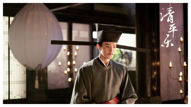 初俊辰清平乐中扮司马光曾是中戏校草演过秦岚的儿子