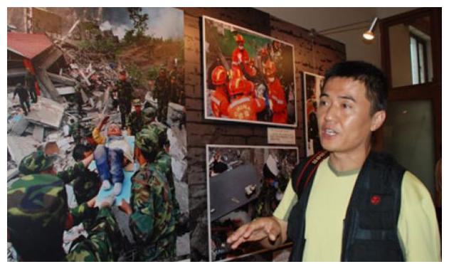 "敬礼娃娃"感动中国,如今少年长成,他却不幸患癌去世|郎铮|杨卫华