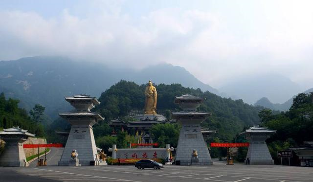 河南的这个景区，被誉为中国最良心的景区，国庆推出1元午餐休闲区蓝鸢梦想 - Www.slyday.coM