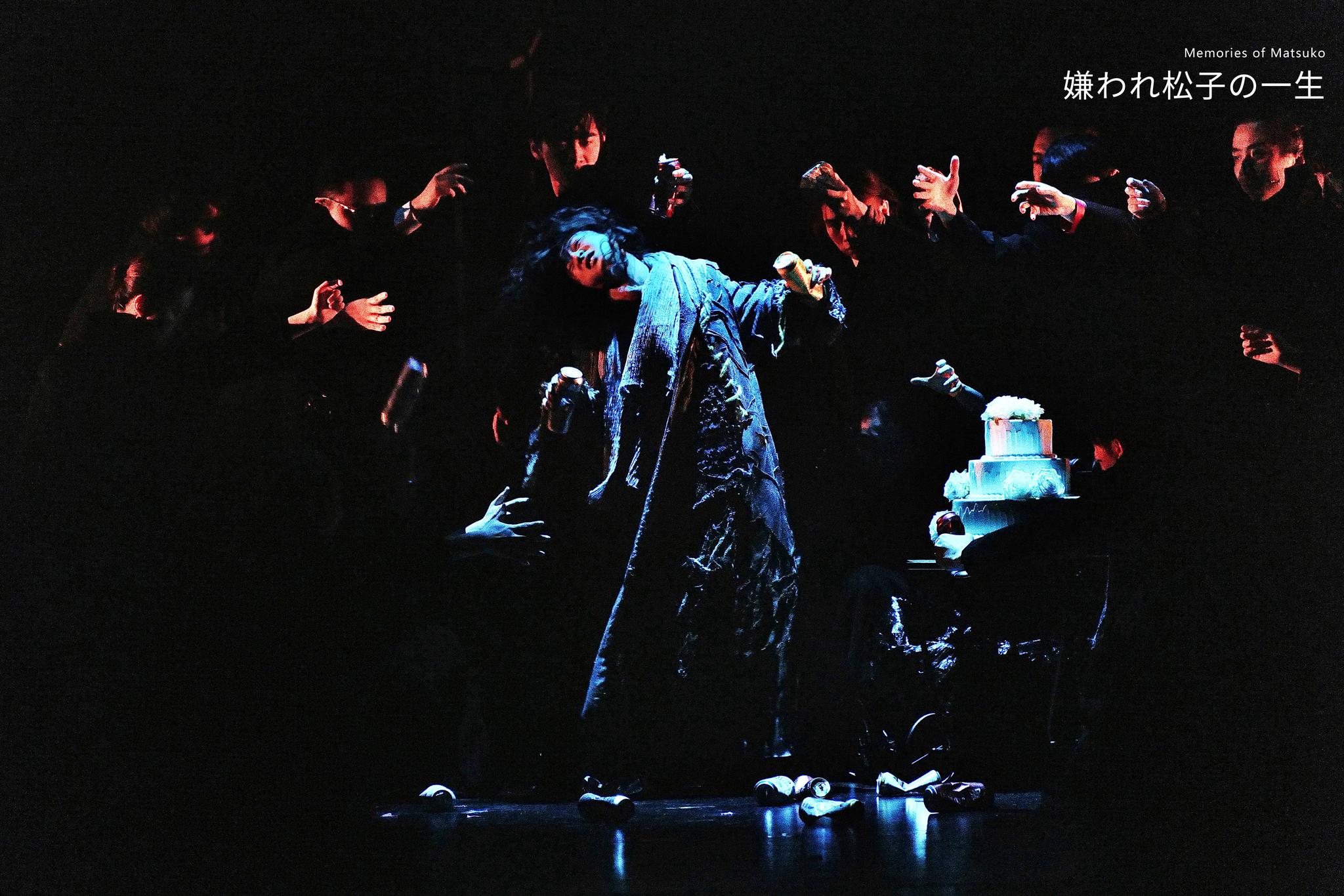 张静初话剧《被嫌弃的松子的一生》首演飙戏三小时呈现完美舞台