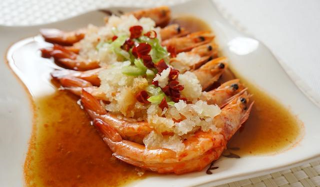 吃虾时，虾线要不要去掉？大厨说出了答案，不要再搞错了休闲区蓝鸢梦想 - Www.slyday.coM