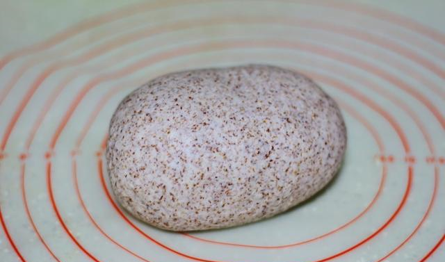 自己在家做的红豆沙馅饼,外脆内软,孩子隔三差五就嚷着要吃休闲区蓝鸢梦想 - Www.slyday.coM 自己在家做的红豆沙馅饼,外脆内软,孩子隔三差五就嚷着要吃休闲区蓝鸢梦想 - Www.slyday.coM