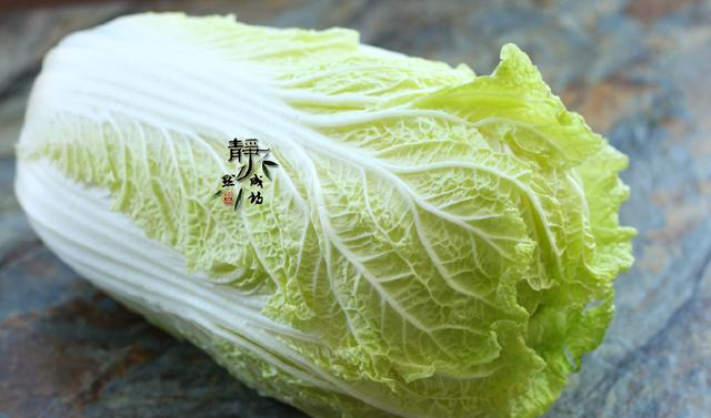 白菜和它真是天生一对 包饺子最香 花钱不多 比放肉还好吃 白菜和它真是天生一对 包饺子最香 花钱不多 比放肉还好吃