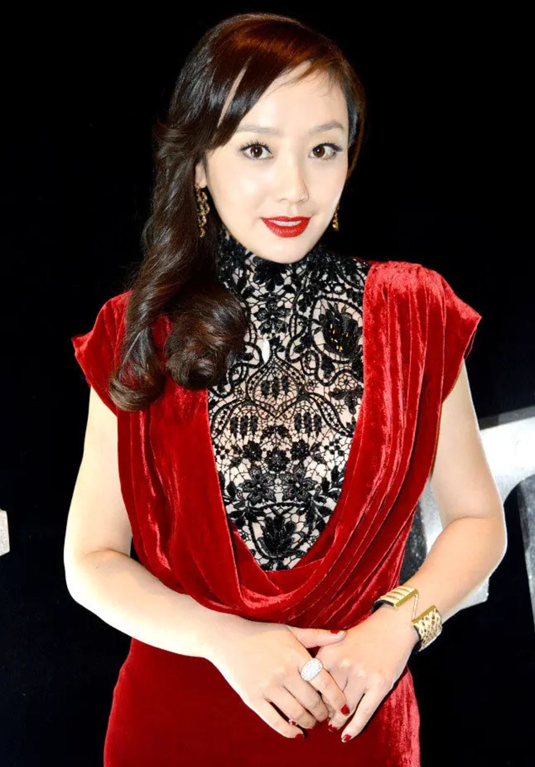 毕业于中央戏剧学院,北京美女演员王子瑜