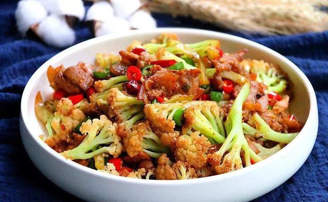 教你适合干锅花菜简单正确的做法口感香辣清脆越吃越香