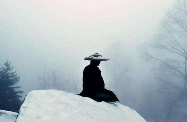 “终南山女隐士”归隐深山40年,终日清心寡欲,是悲哀还是幸福