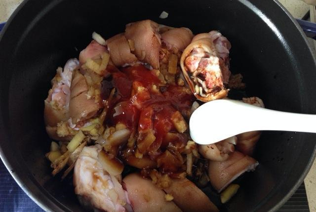 同样是吃猪蹄，<a href=