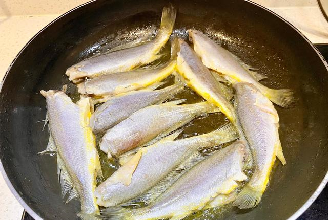 小黄鱼|家常|鲜美_新浪新闻