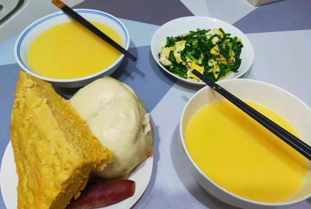 晒周末不同家庭的晚餐，一对比就知道经济情况，最后的让人心疼休闲区蓝鸢梦想 - Www.slyday.coM