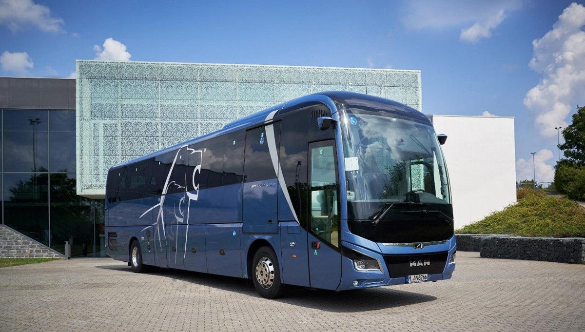 桂林沃尔沃4s店地址和电话