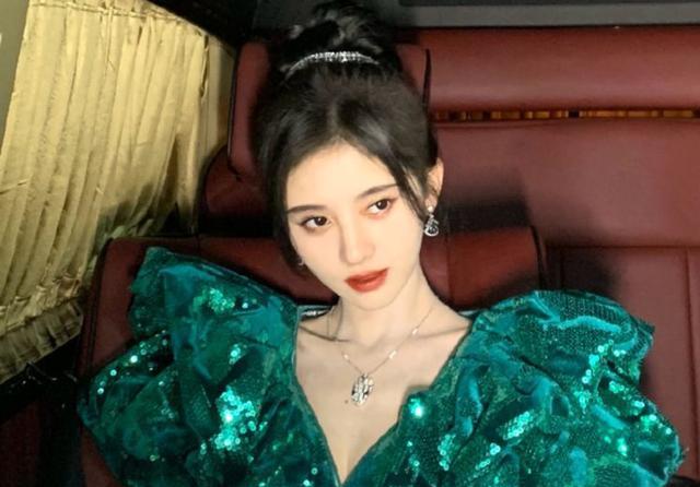 女明星真实身高排行榜_关晓彤身高(女明星身高排名)(2)