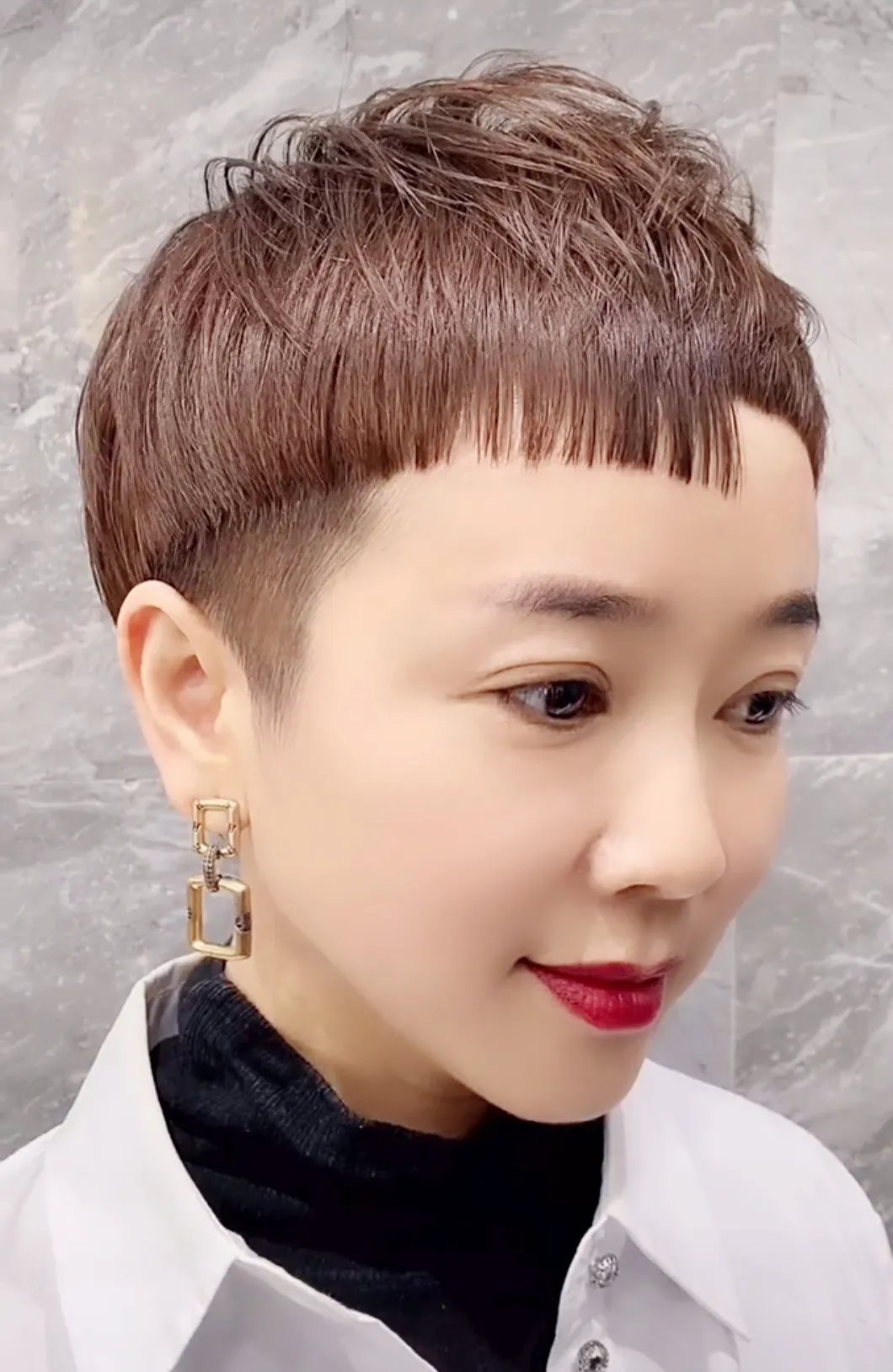 2021夏季解暑短发16款,很美很清凉,你剪了吗|短发|发型|脸型_新浪新闻