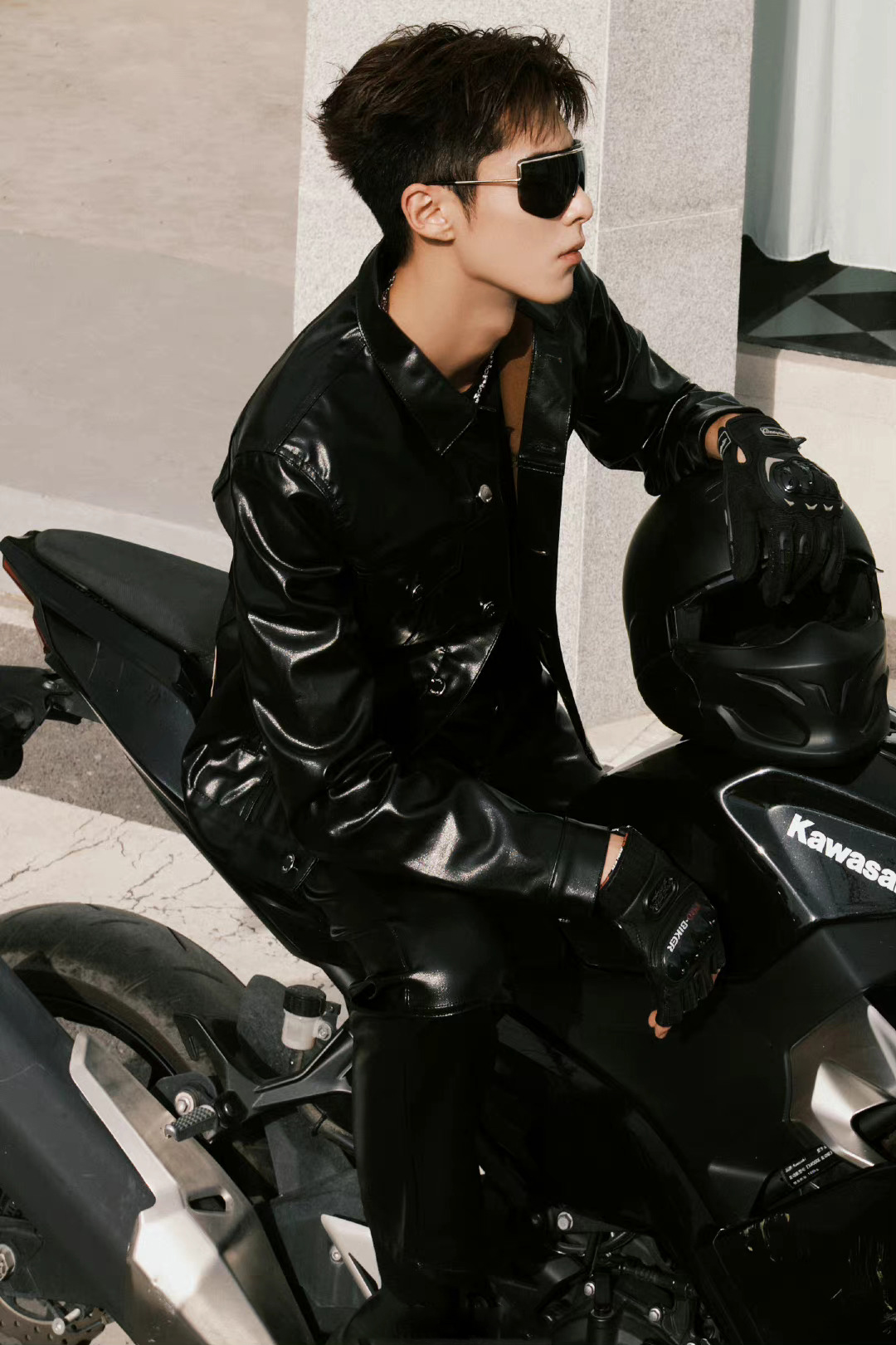 机车少年有谁不爱,帅气男明星 酷帅机车的组合,吸睛又养眼_高清图集