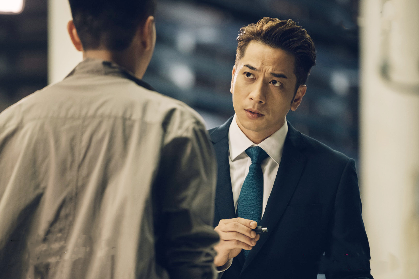 入骨影评 2022-01-16 00:06:21《飞虎3》tvb老戏骨狂飙演技,出色的