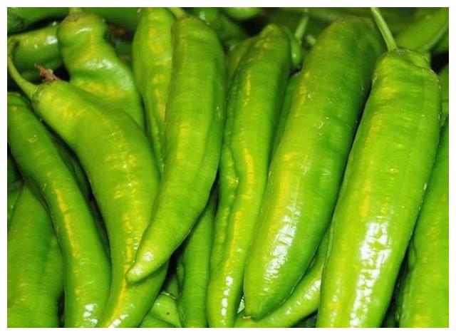 买辣椒时怎样区分辣和不辣湖南妹来带你了解其中的奥妙