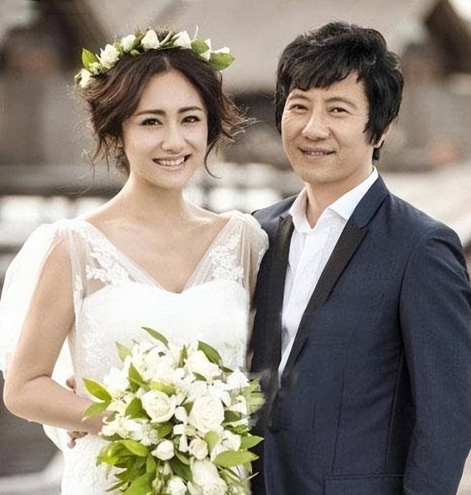 刘芸在综艺中分享了和郑钧的经历自曝补办婚礼原因惹人泪目