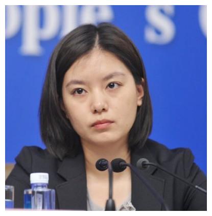 会穿越的外交官