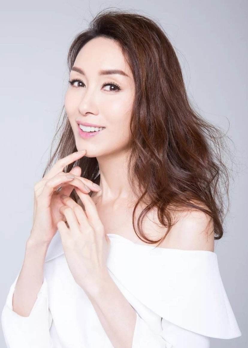 网友:当年tvb最美的郭可盈_高清图集_新浪网