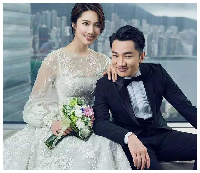 结婚5年后,王祖蓝与妻子的恩爱不在,今40岁的王祖蓝人设翻车