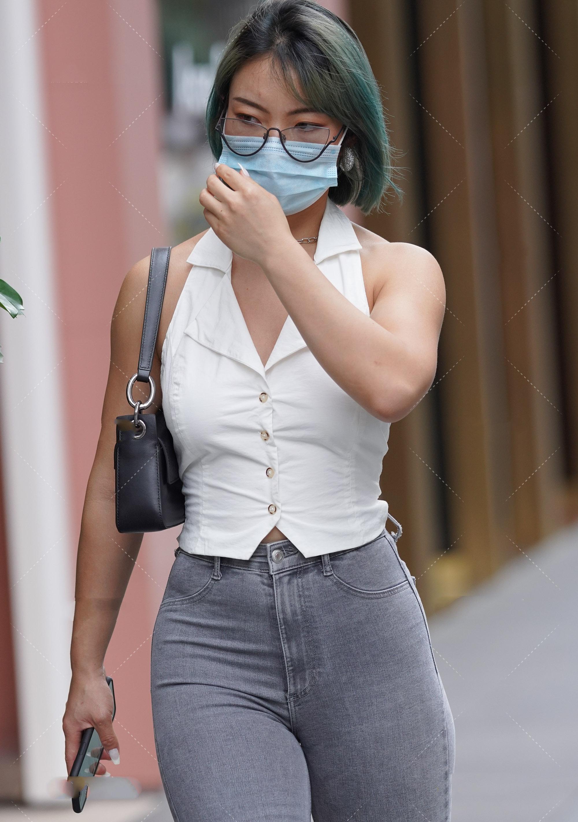 梨形身材女生穿搭记住这两点轻松搞定灵动自然的穿搭风格