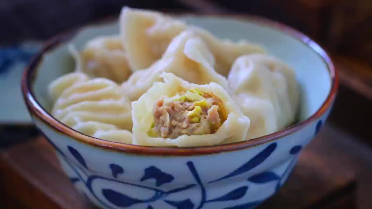 冬天用蒜黄包饺子,香味浓郁比白菜的好吃,三四十块钱全家吃好