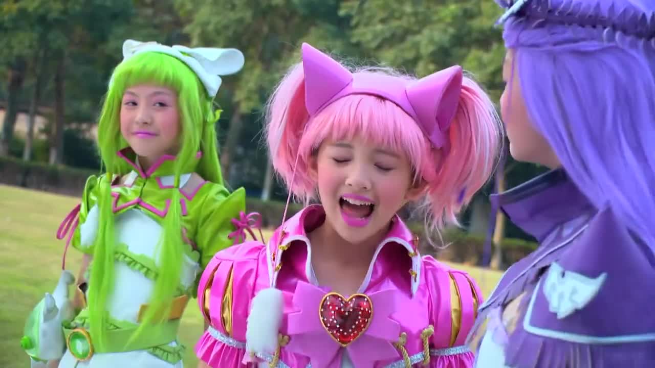 舞法天女:三个天女一起荣耀怪兽,美瑰真真和小善,你更喜欢谁