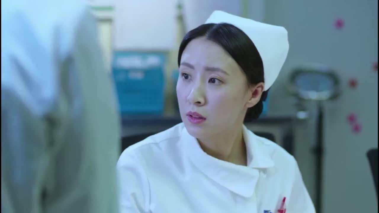 急诊科医生:护士长清点药瓶,发现护士拿错药,差点酿成大错!