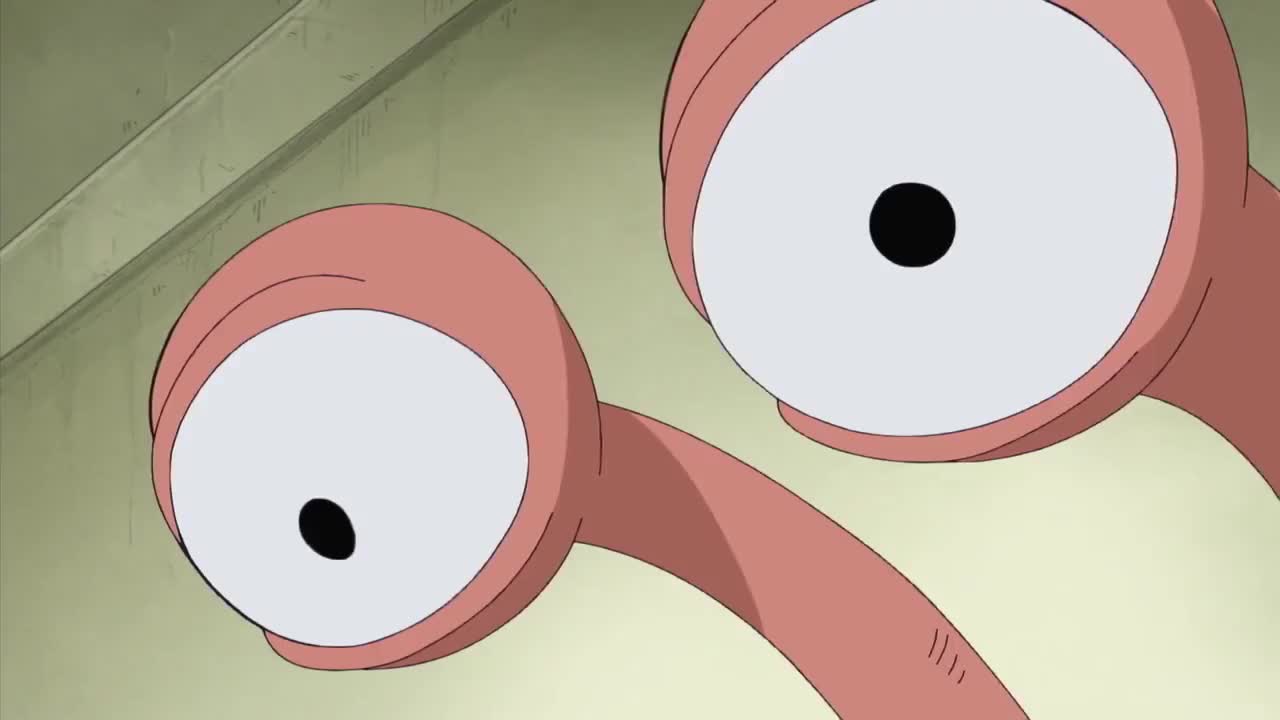 海贼王女帝就是女帝就连电话虫都挡不住她的魅力