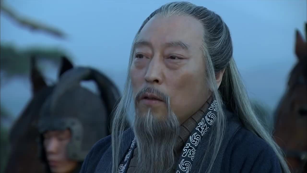 新三国司马懿率大军围山怎料马谡心高气大不惧山下兵马