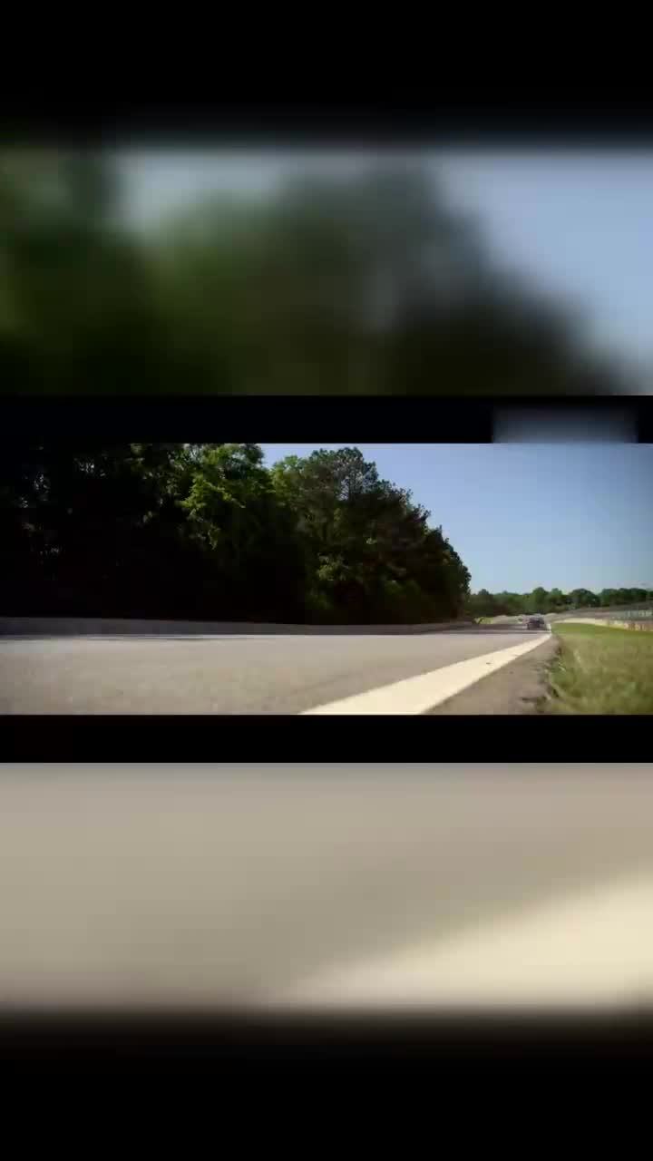 这车开起来简直飞一般的感觉!