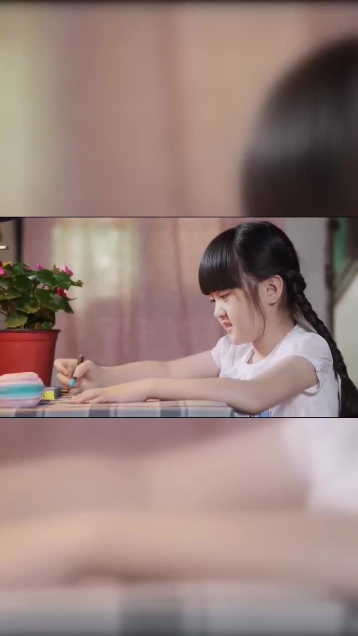 因为遇见你:张果果独爱画画,随手一画,就是一幅完美作品