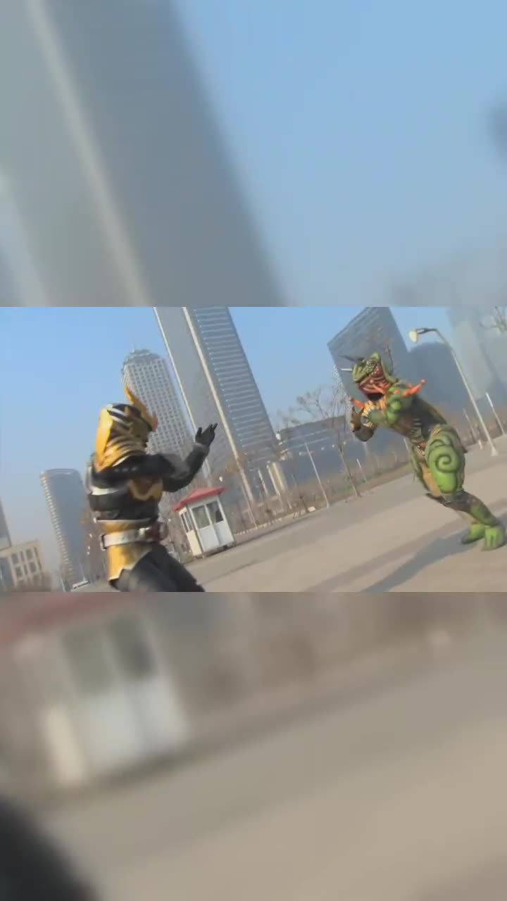 铠甲勇士捕将志凯信一不敌无间妖里奥目的展现