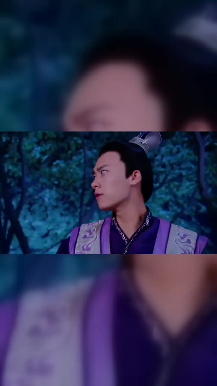 屠苏不愧是紫胤的徒弟一人单挑几只姑获鸟还杀死一只