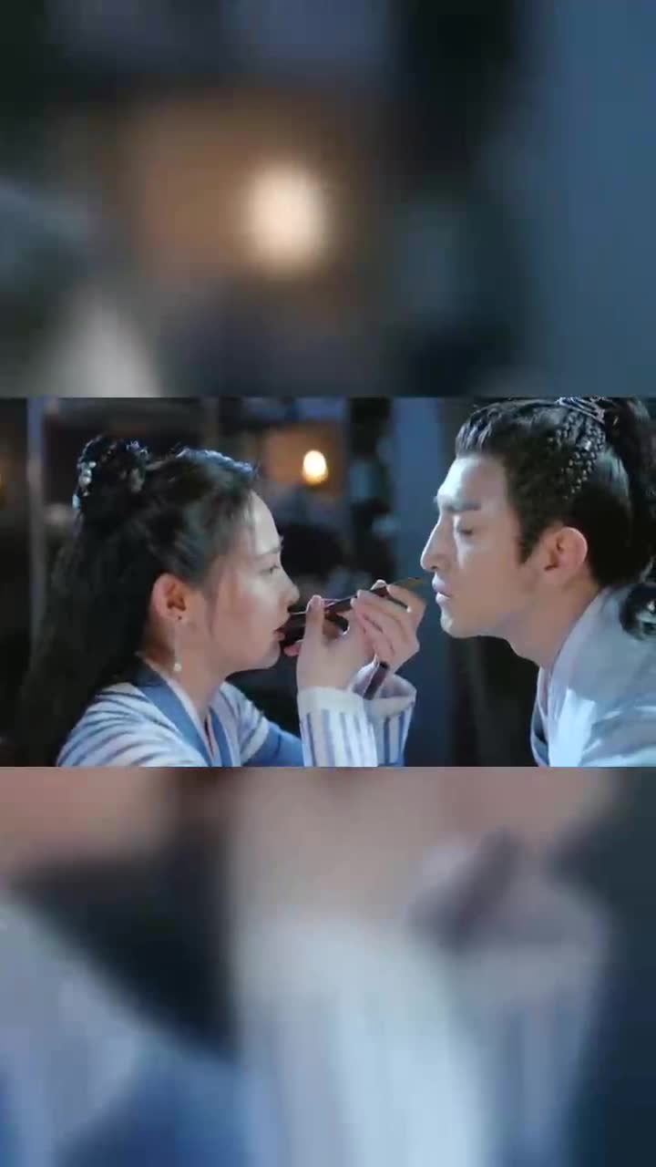 为了君九龄朱瓒以身试痘