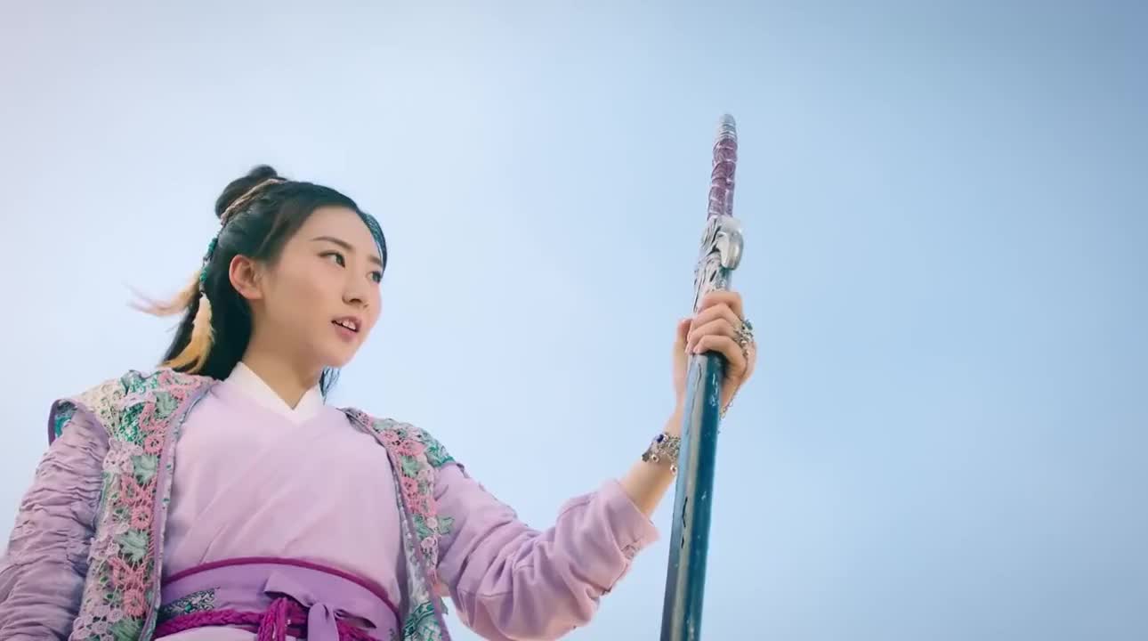 大话西游紫霞说能拔出宝剑就是我意中人话音未落剑已出鞘紫霞懵了