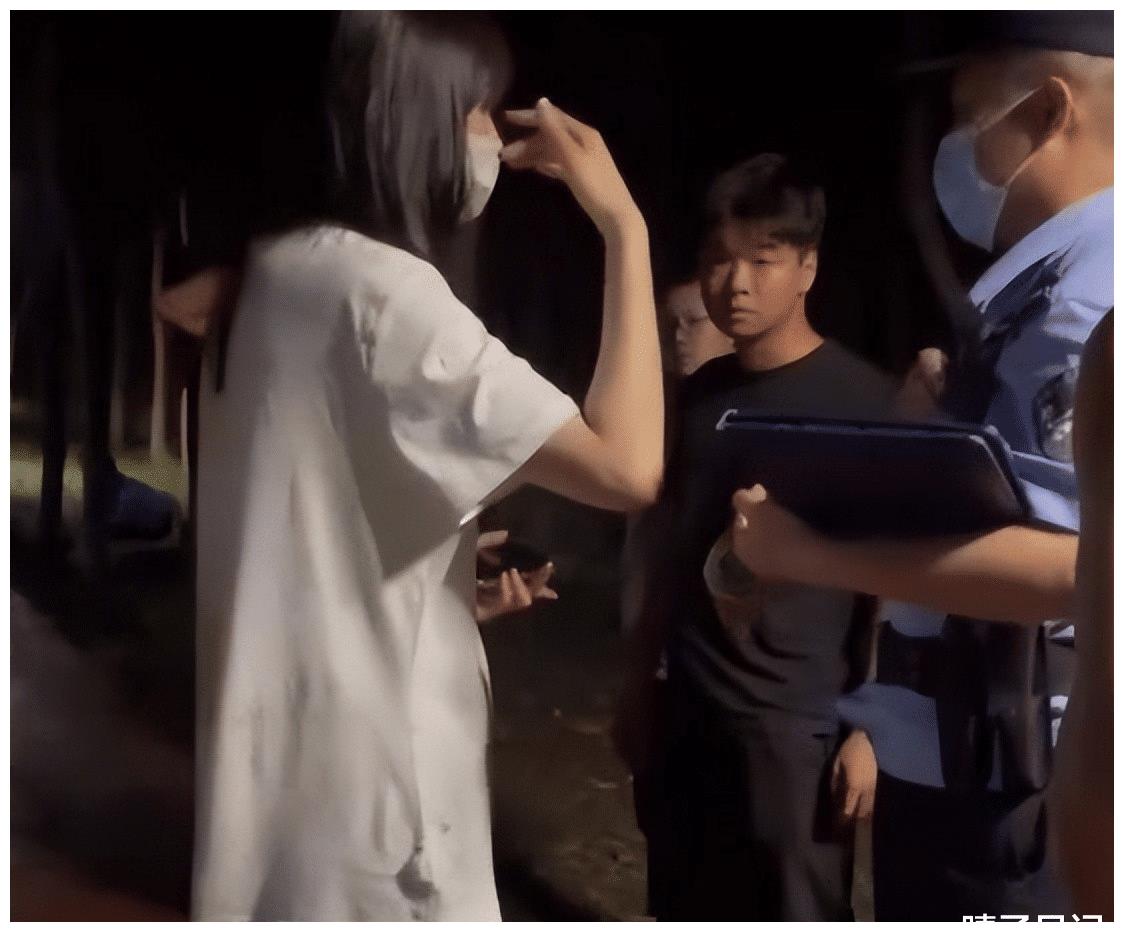 江苏女孩夜跑时,被陌生男子拖入草丛,关键时刻钓鱼人出手相助休闲区蓝鸢梦想 - Www.slyday.coM 江苏女孩夜跑时,被陌生男子拖入草丛,关键时刻钓鱼人出手相助休闲区蓝鸢梦想 - Www.slyday.coM