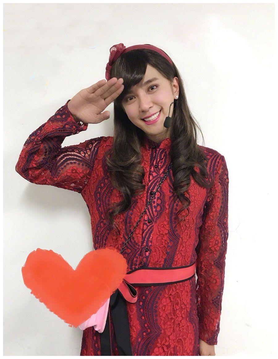"朱碧石"上线!本以为是罗志祥穿女装回归,仔细看才发现问题