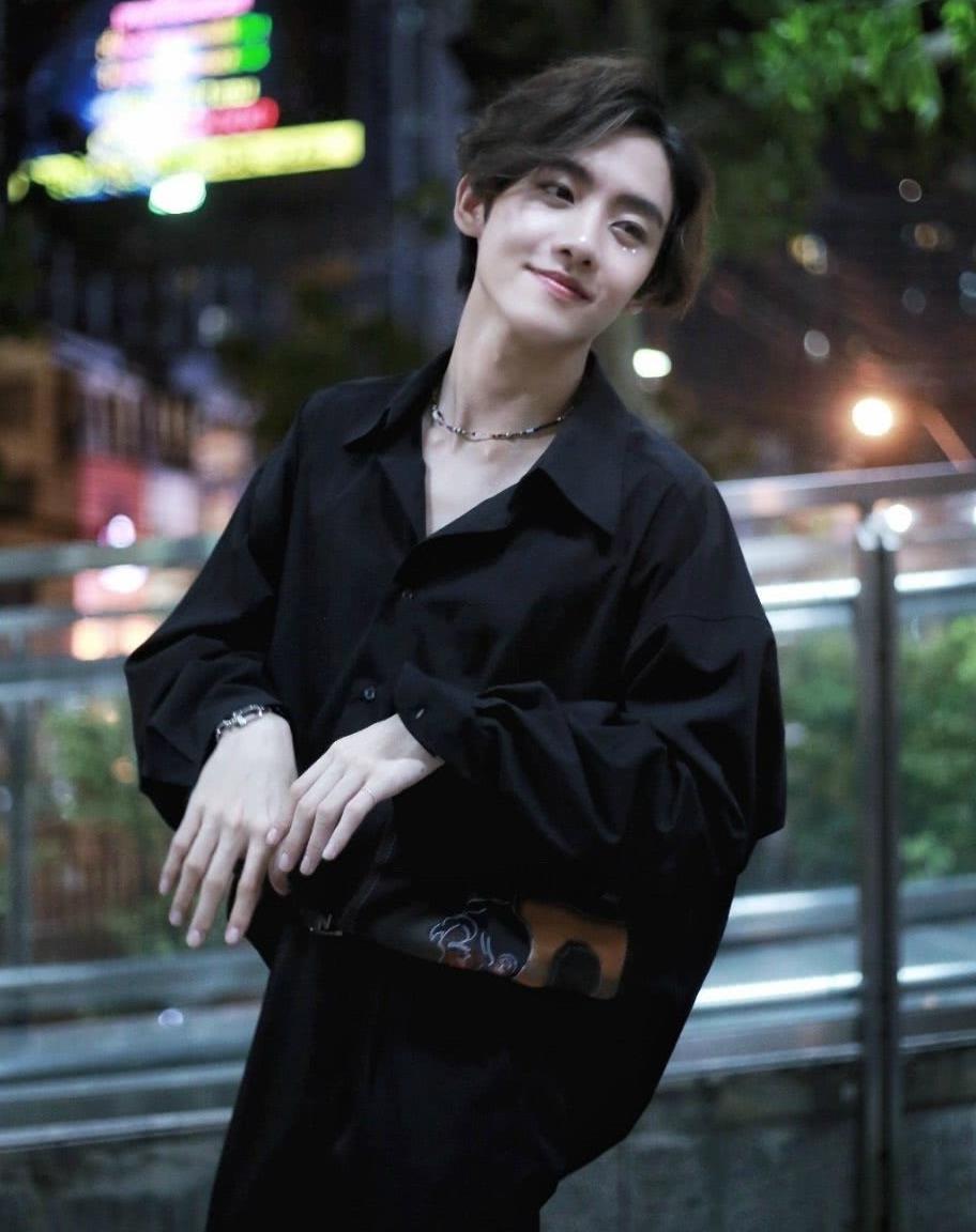 都在追韩国欧巴却不认识泰国小哥陈瑞书你就out了