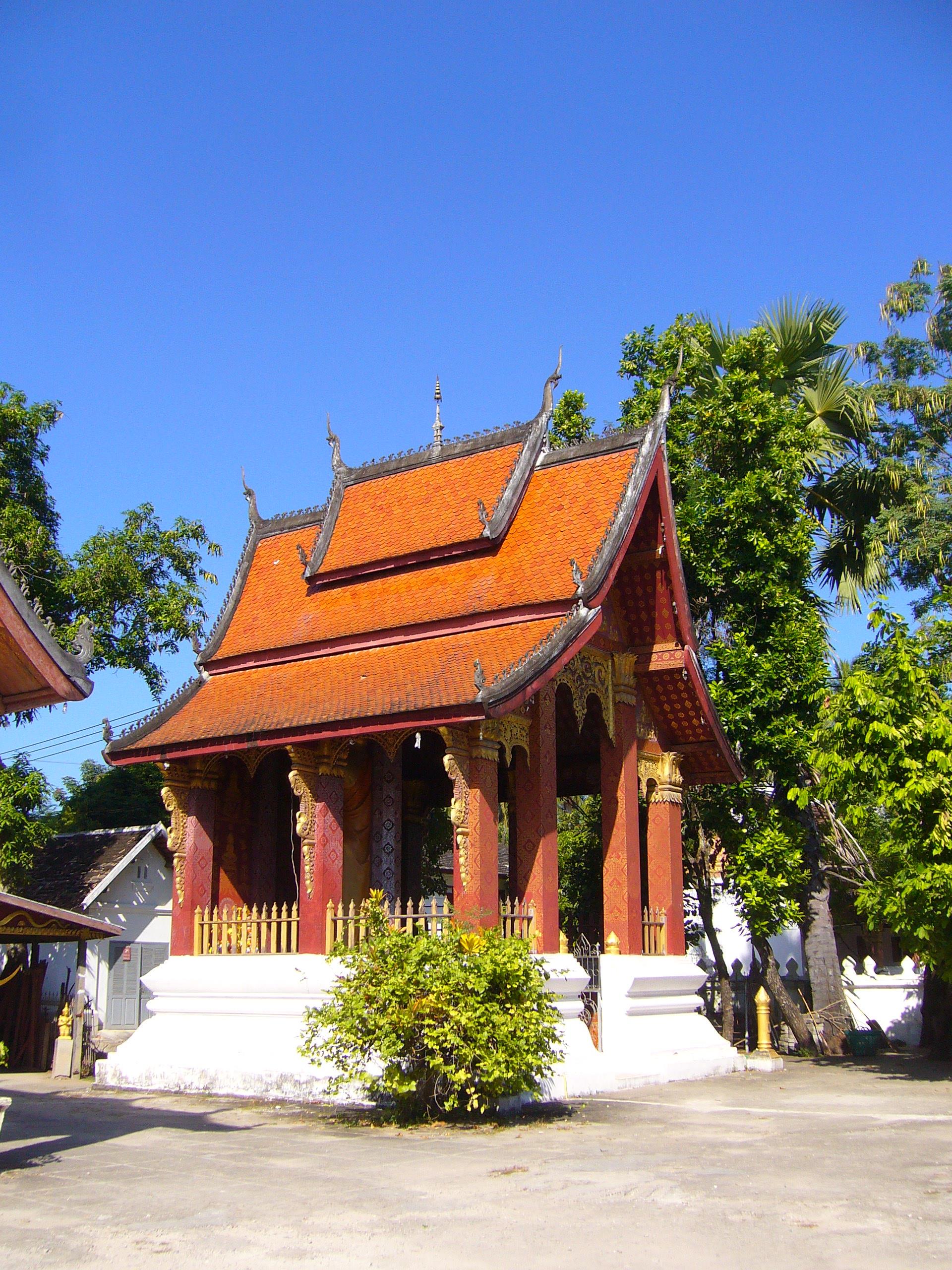 游览 东南亚 老挝 琅勃拉邦 神佛寺